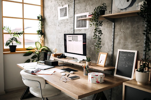 Melhores Acessórios Tech Home Office 2025: Guia Completo